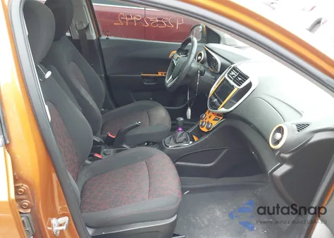 2018 Chevrolet Sonic Lt Manual from USA, damaged, VIN 1G1JC6SB0J4101281